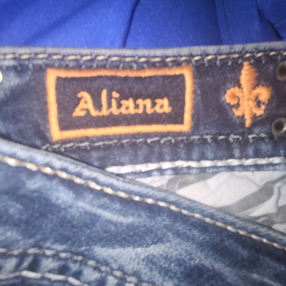 Women's Rock Revival Aliana 29x25.5 Straight - Picture 7 of 8